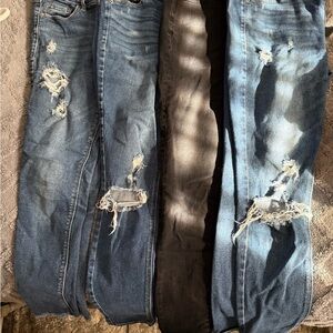 American Eagle Outfitters Blue and Black Distressed Jeans Set